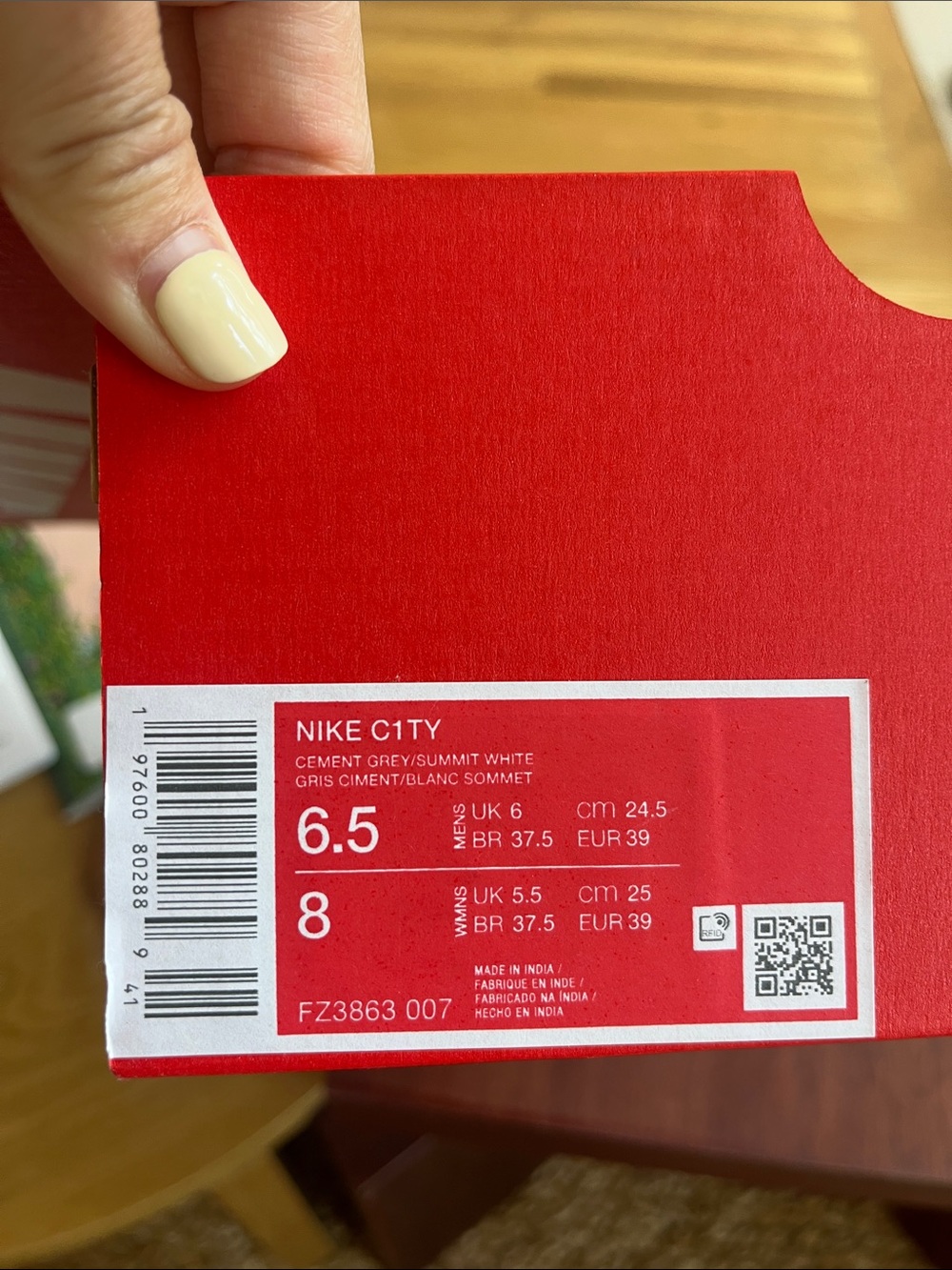 NWT Nike City shoes - Picture 2 of 4